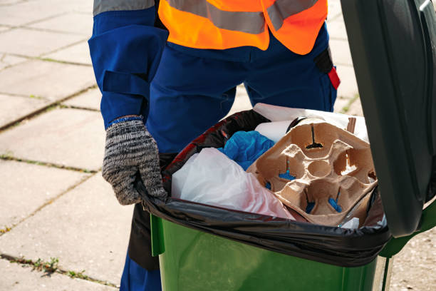 Best Furniture Removal  in Beach, ND